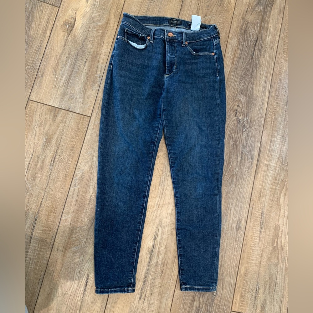 Banana Republic Mid Rise Skinny Jean
